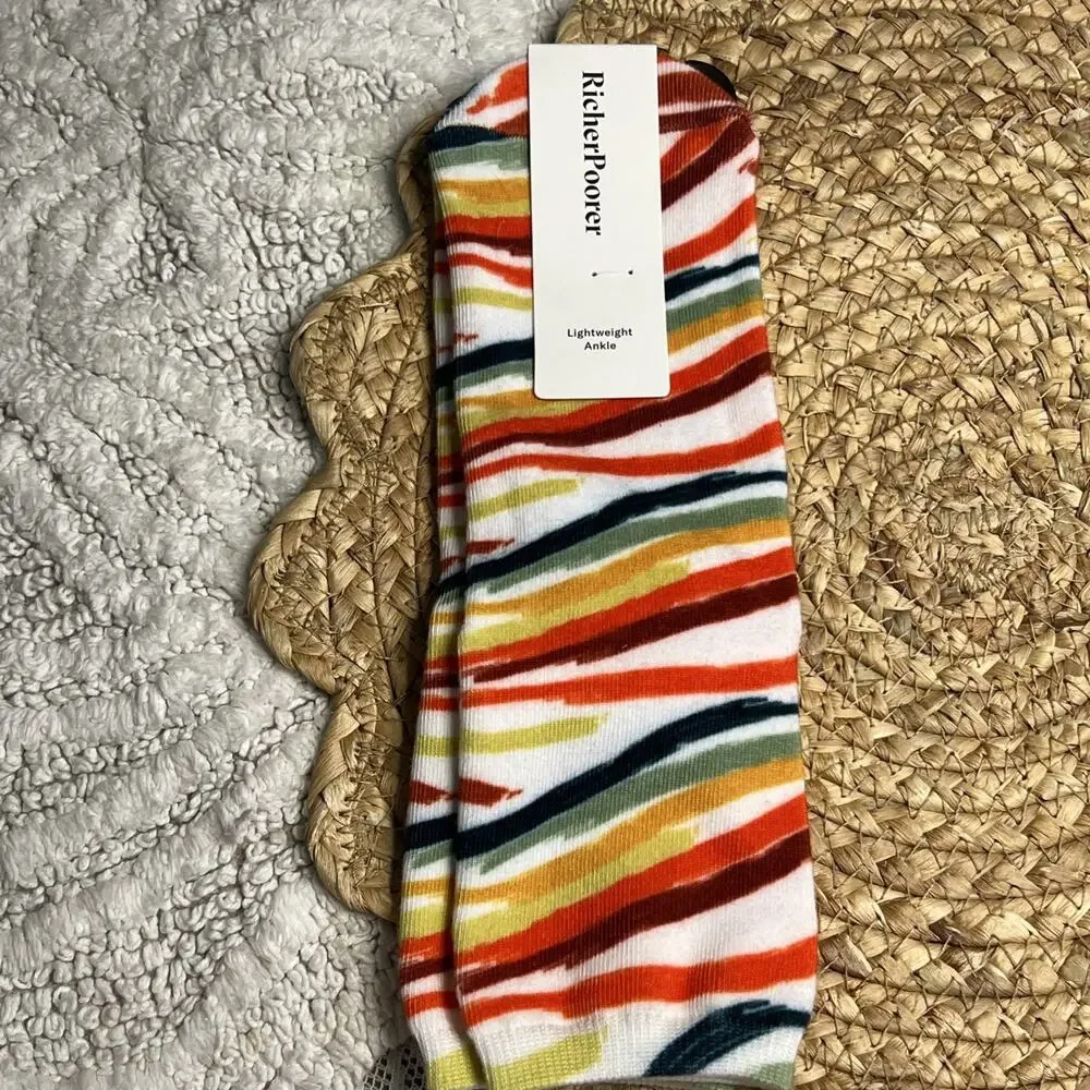 Richer Poorer Women’s Ankle Socks Paintbrush Stripes Lightweight Colorful
